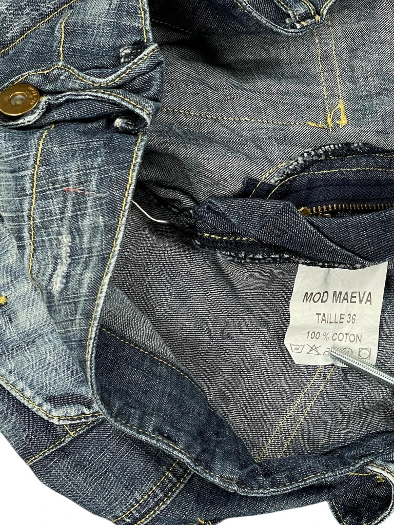 detail view, Me Lem Distressed Pocket Button Denim Shorts, vintage Y2K second hand piece