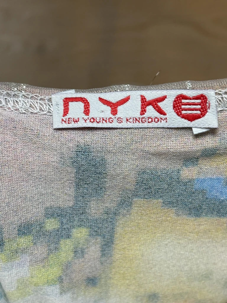 detail view, NYK Y2K Multicolor Statement Top, vintage Y2K second hand piece, image 4