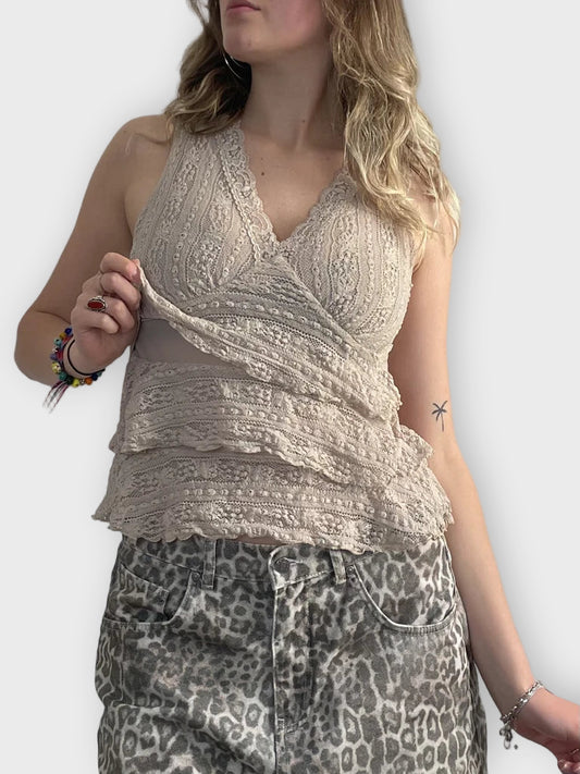 front view, Apt.9 Softcore – Nude Crochet Sleeveless, vintage Y2K second hand piece