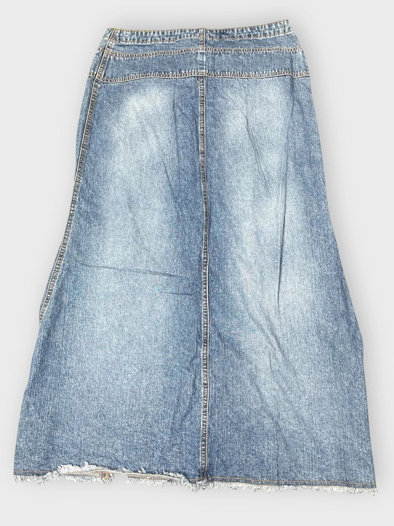 back view, Carolina Blues Long Denim Skirt, vintage Y2K second hand piece