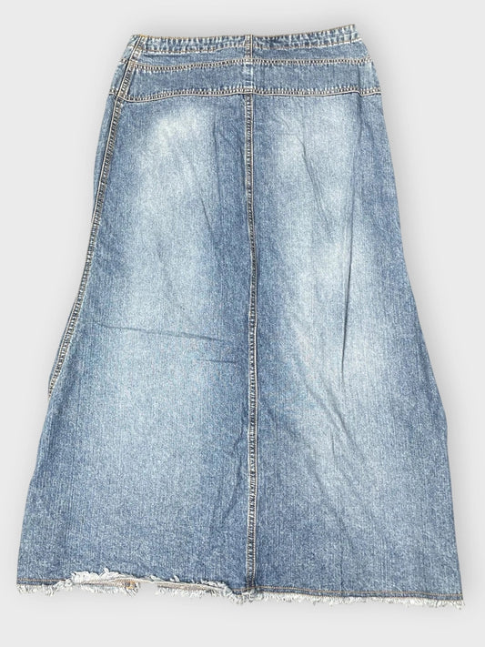 back view, Carolina Blues Long Denim Skirt, vintage Y2K second hand piece