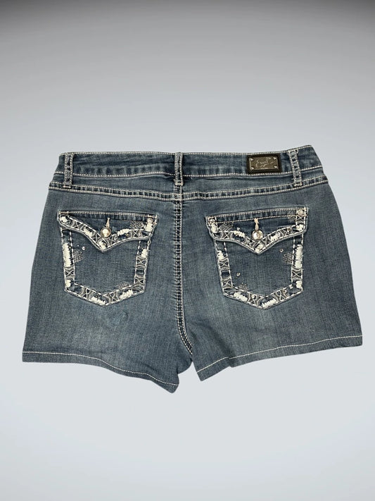 front view, Earl Embellished Pocket Denim Hotpants, vintage Y2K second hand piece