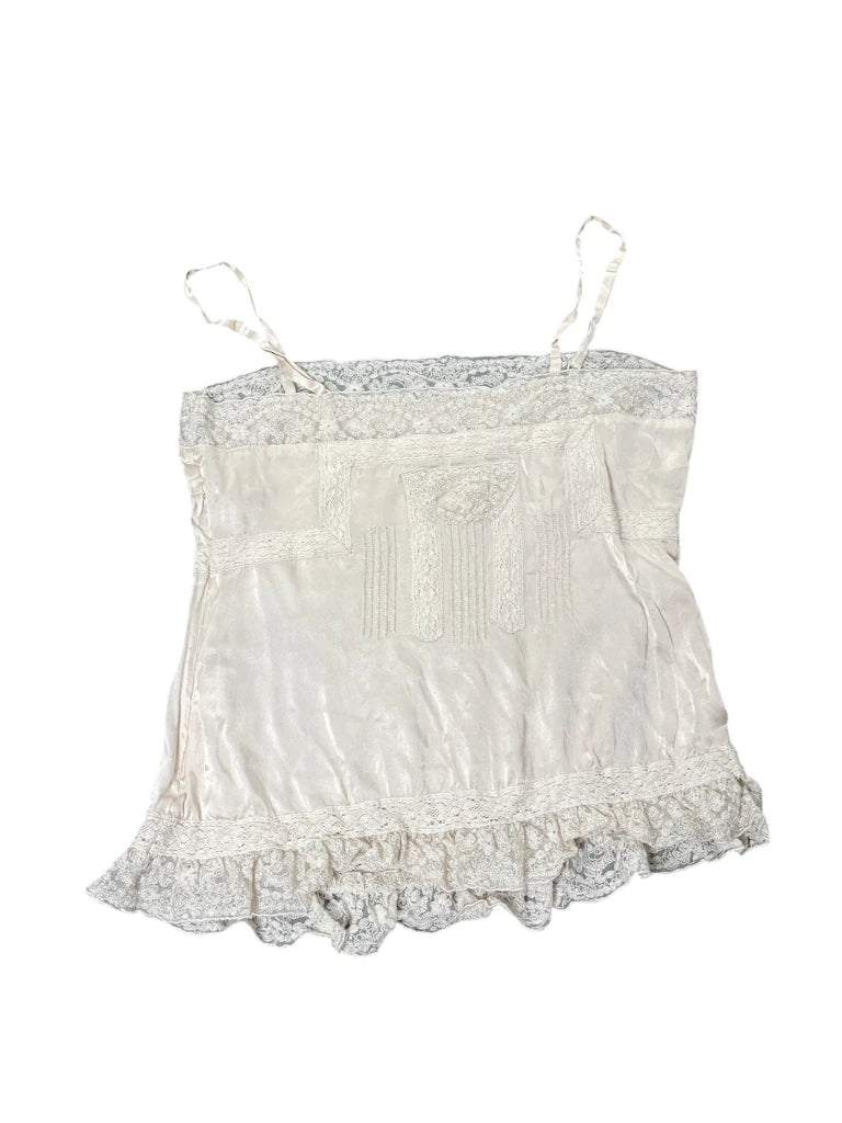 detail view, Ablannah Hill White dessoue style top, vintage Y2K second hand piece, image 4