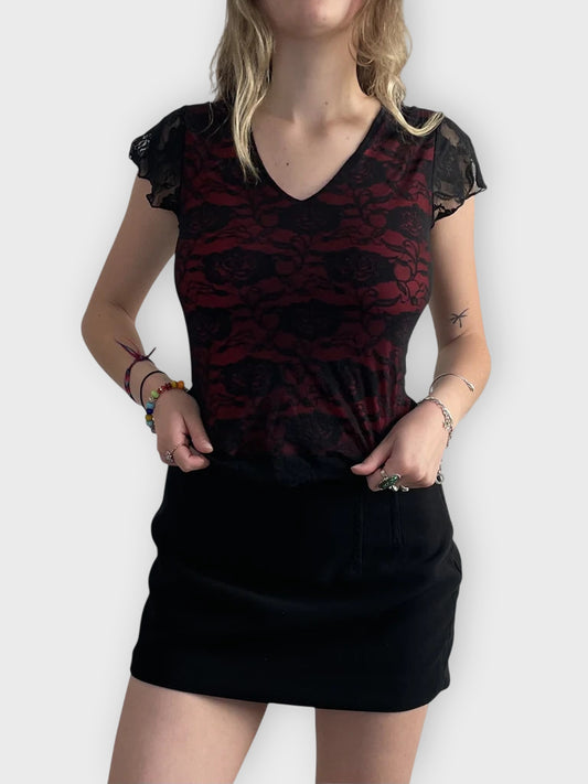 front view, Jubilee dark romance – mesh floral top, vintage Y2K second hand piece