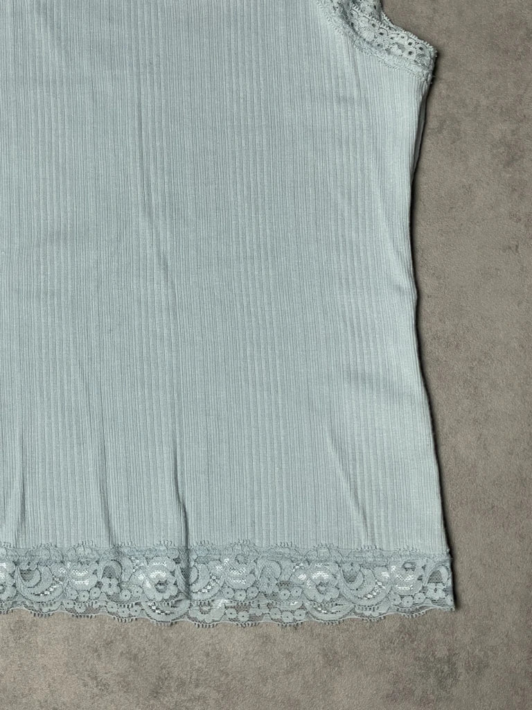 detail view, Tank Top, vintage Y2K second hand piece