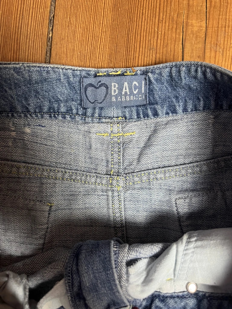 detail view, Baci and Abbraci Blue Denim Skirt with Bags, vintage Y2K second hand piece, image 5
