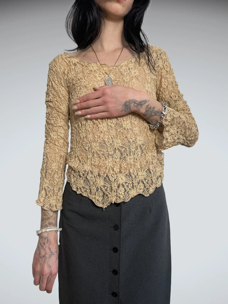 front view, Xi lace long sleeve top, vintage Y2K second hand piece