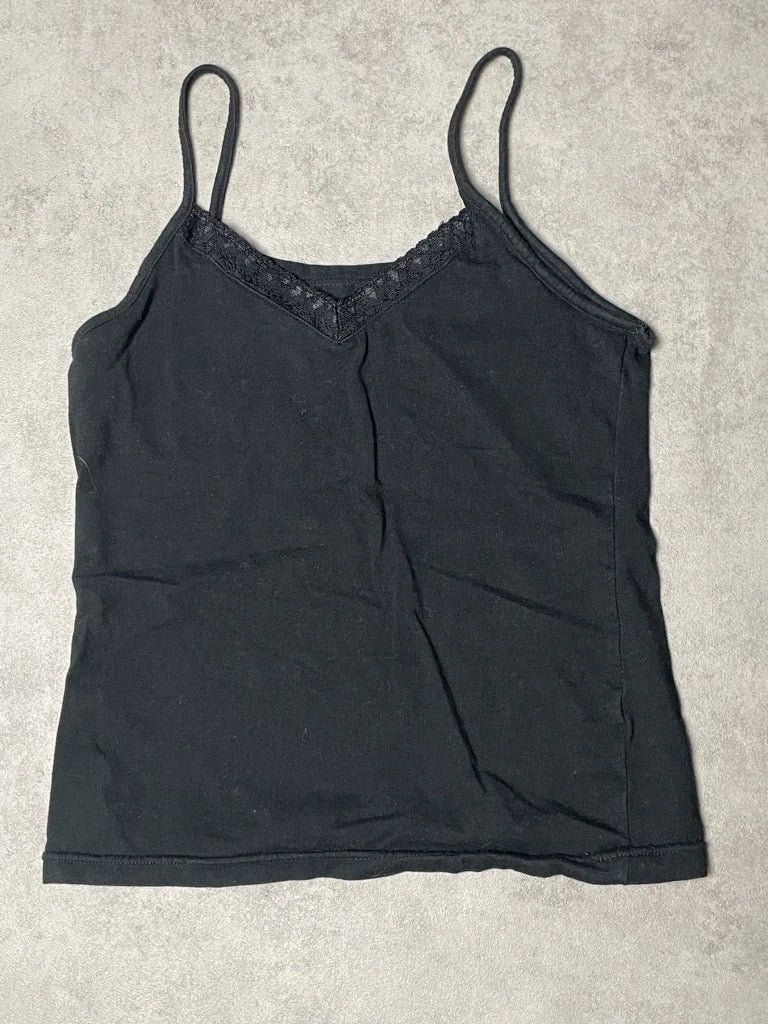 detail view, Black Tank Top, vintage Y2K second hand piece, image 4