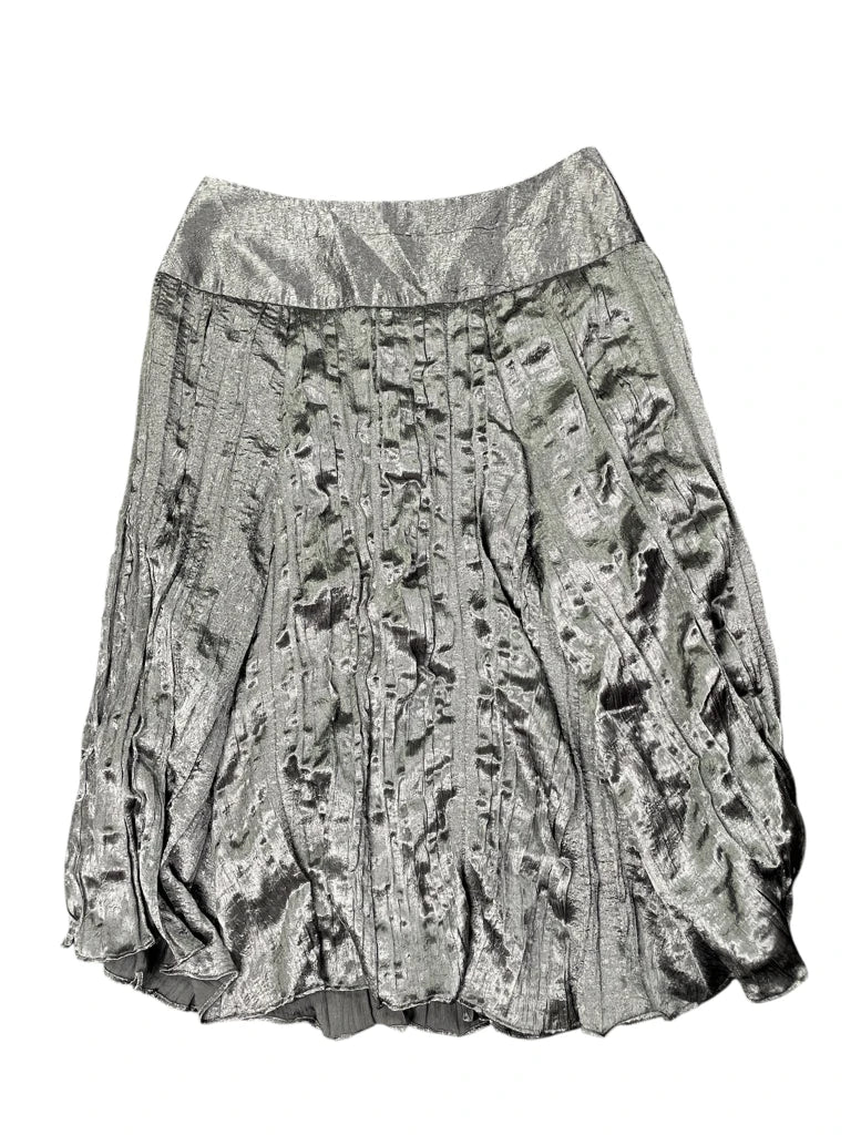 back view, Grace Elements Silver Luxe Pleated Skirt, vintage Y2K second hand piece