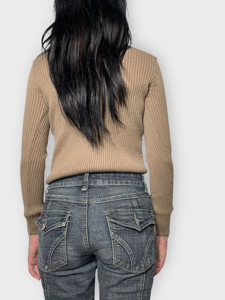 back view, Charlotte George Beige Jumper, vintage Y2K second hand piece