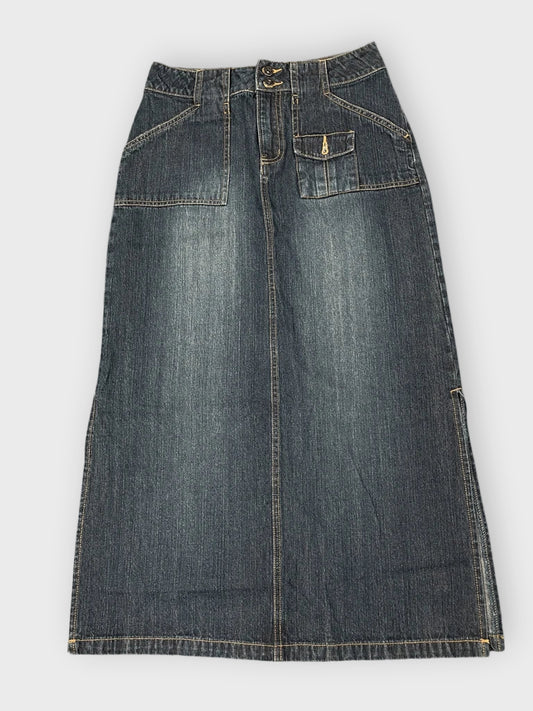 front view, Limited Datoo Dark Wash Pocket Denim Maxi Skirt, vintage Y2K second hand piece