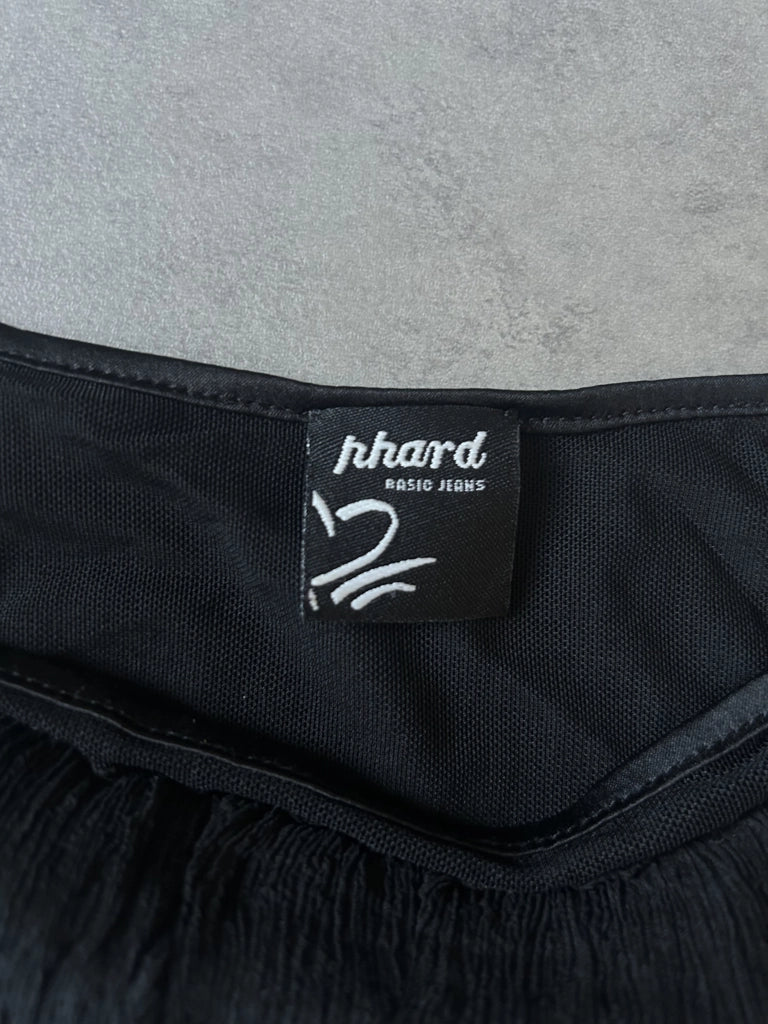 detail view, Phard Y2K Black Strappy Top, vintage Y2K second hand piece