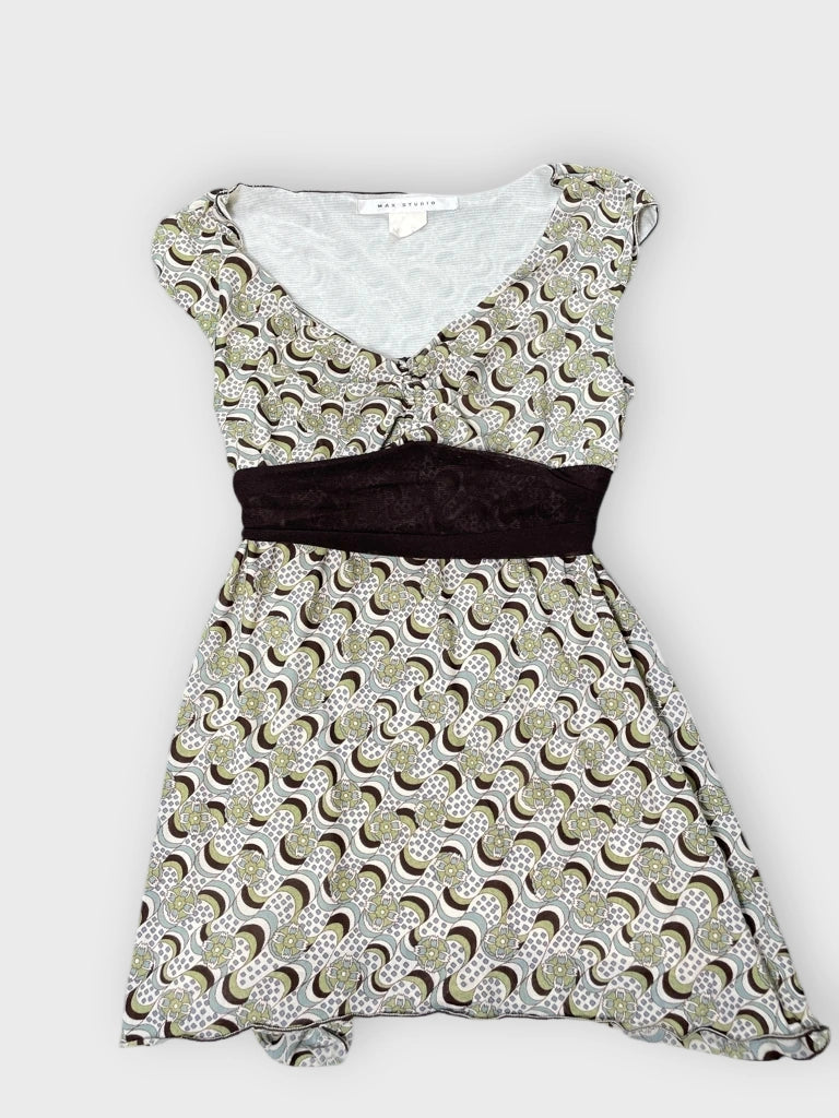 front view, Max Studio Retro Swirl Tunic Top, vintage Y2K second hand piece