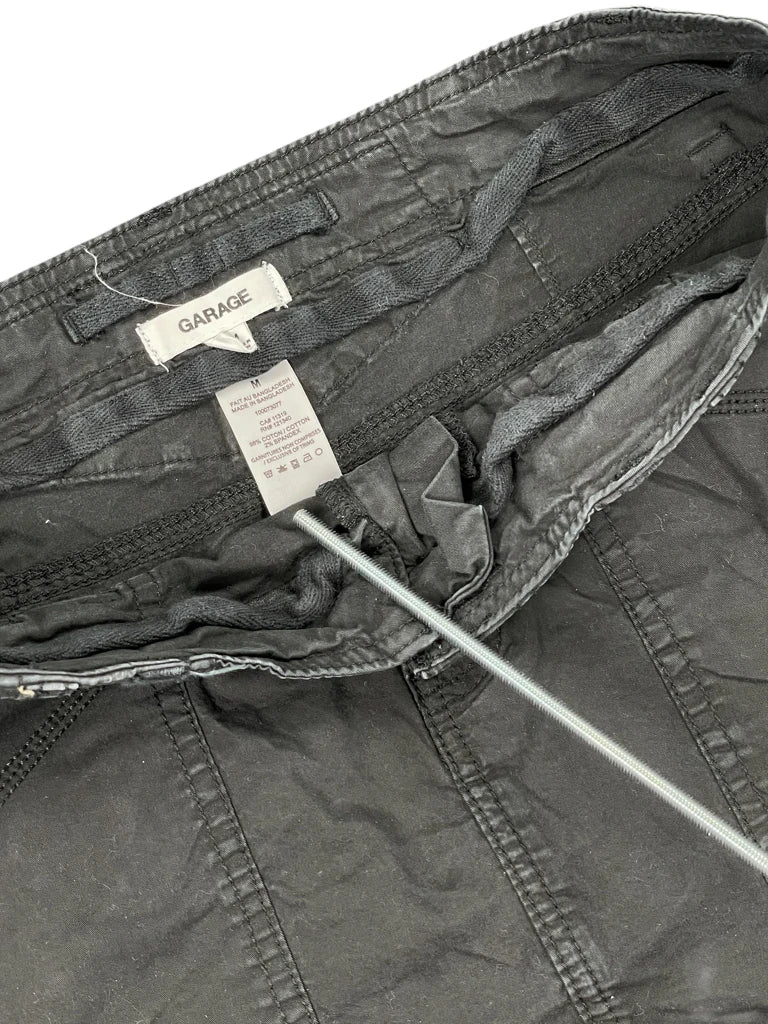 detail view, Garage Black Utility Pocket Mini Skirt, vintage Y2K second hand piece, image 4