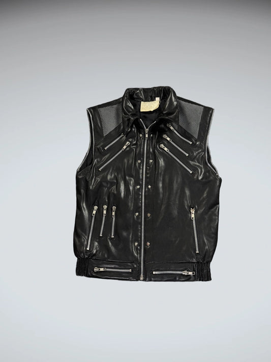 front view, Vintage Black Faux Leather Vest Women, vintage Y2K second hand piece