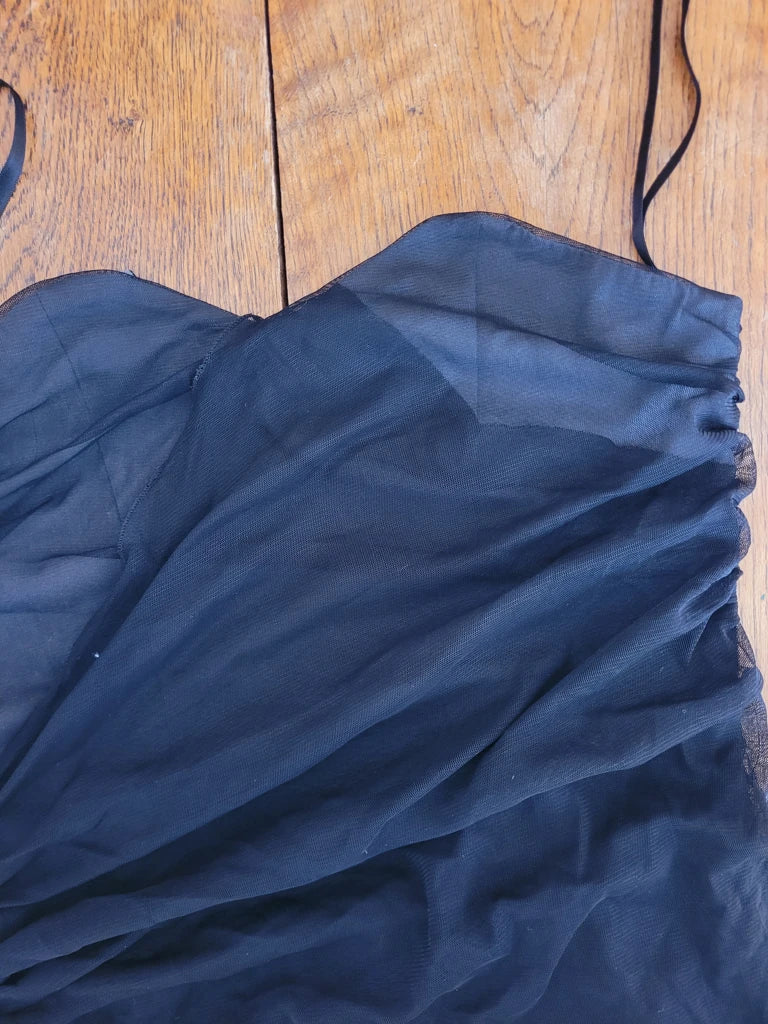 detail view, Melville Black Dress, vintage Y2K second hand piece, image 4