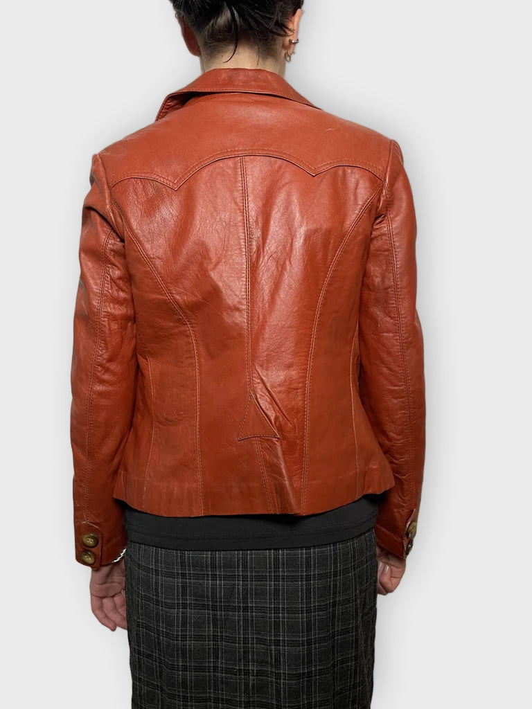 back view, Carim Red Leather Jacket, vintage Y2K second hand piece