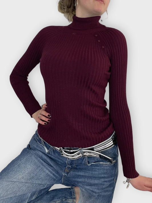 Long Sleeve knit sweater (M)