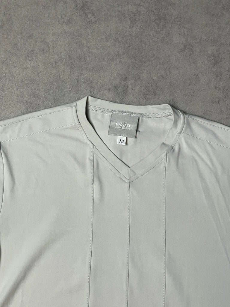 detail view, Versace T-Shirt, vintage Y2K second hand piece