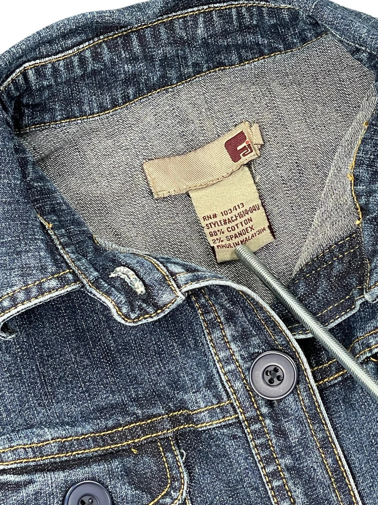 detail view, FJ Four Pocket Denim Jacket, vintage Y2K second hand piece