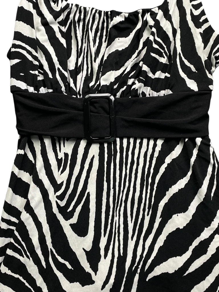 detail view, Zebra Print Belted Tunic Top, vintage Y2K second hand piece, image 6