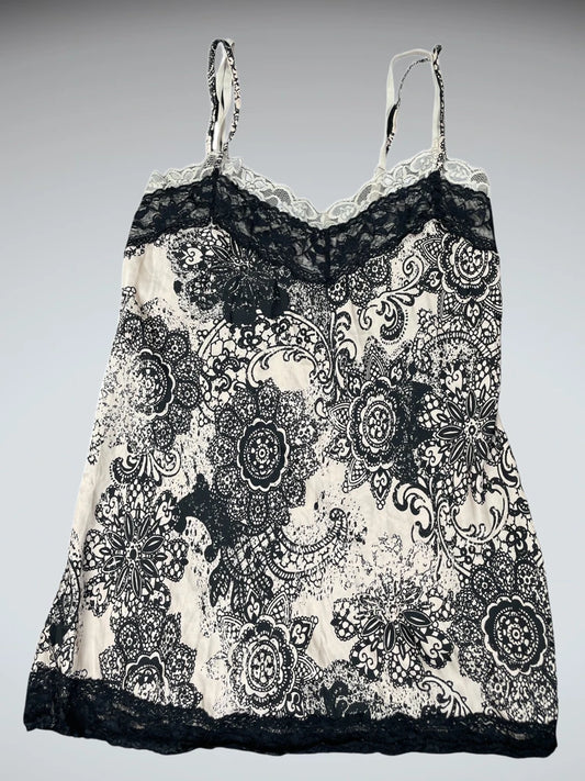 front view, Dolled Up Alternative Beige Pattern Top, vintage Y2K second hand piece