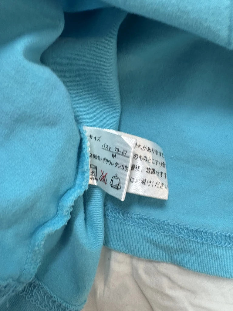 detail view, Blue Beach Top, vintage Y2K second hand piece