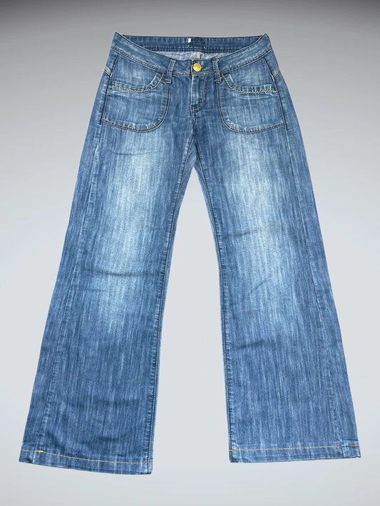 front view, Blue Flared Denim Jeans, vintage Y2K second hand piece