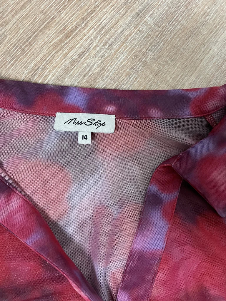 detail view, Miss Shop Floral Shirt, vintage Y2K second hand piece, image 5