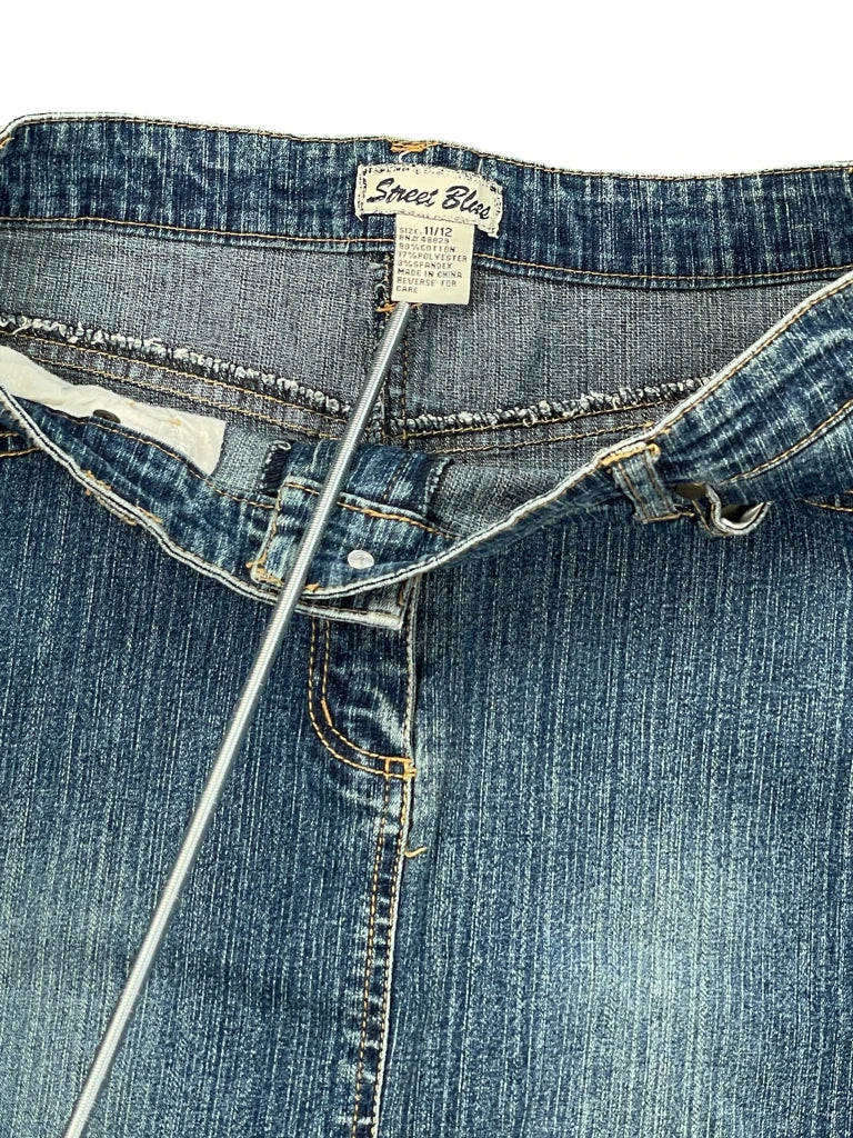detail view, Sweet Blues Blue Denim Skirt, vintage Y2K second hand piece, image 6