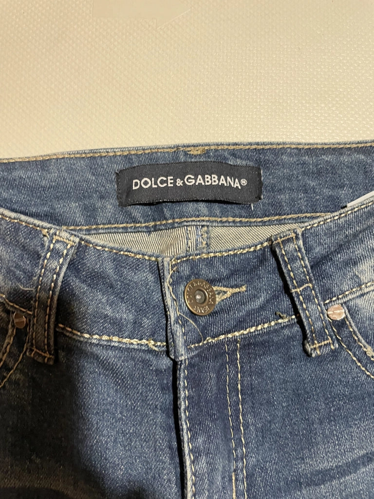 detail view, Dolce & Gabbana Edgy Paint Splatter Distressed Skinny Jeans Low Rise Aesthetic, vintage Y2K second hand piece