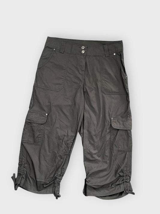 front view, Style & Co Black Cargo Shorts, vintage Y2K second hand piece