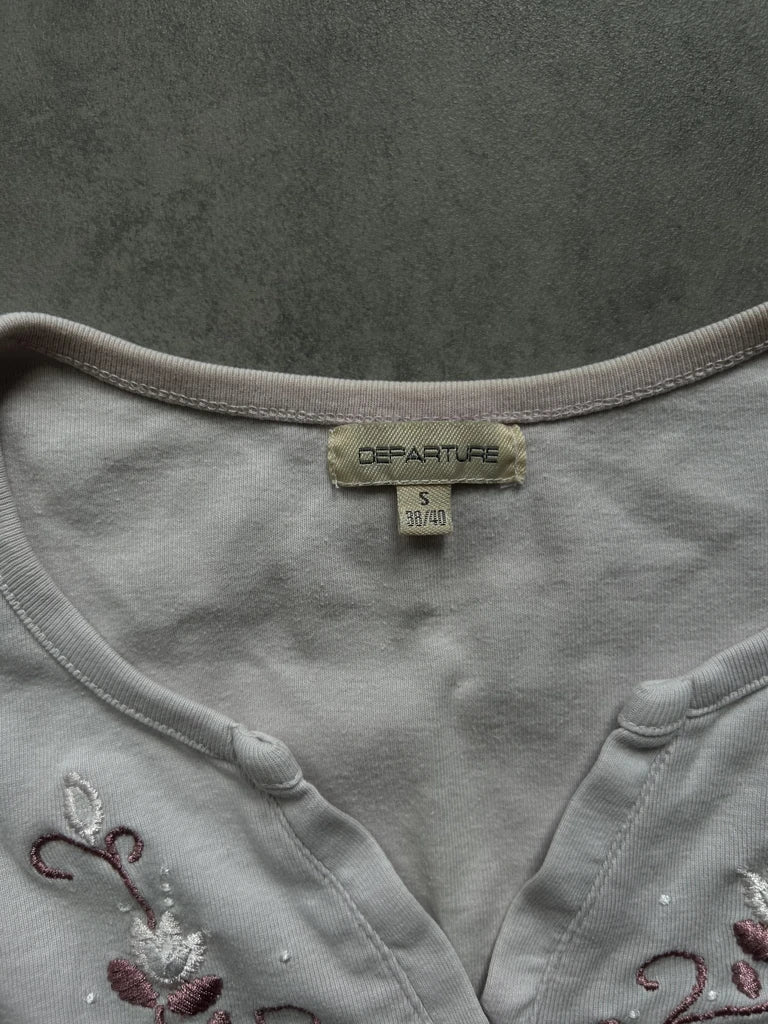 detail view, DEPARTURE Lilac Y2K Top, vintage Y2K second hand piece, image 5
