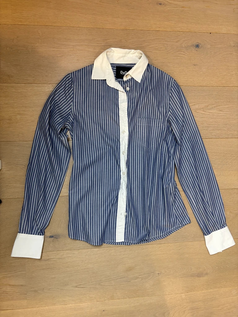 detail view, Dolce & Gabbana Y2K Navy Blue Button-Up Top, vintage Y2K second hand piece, image 6