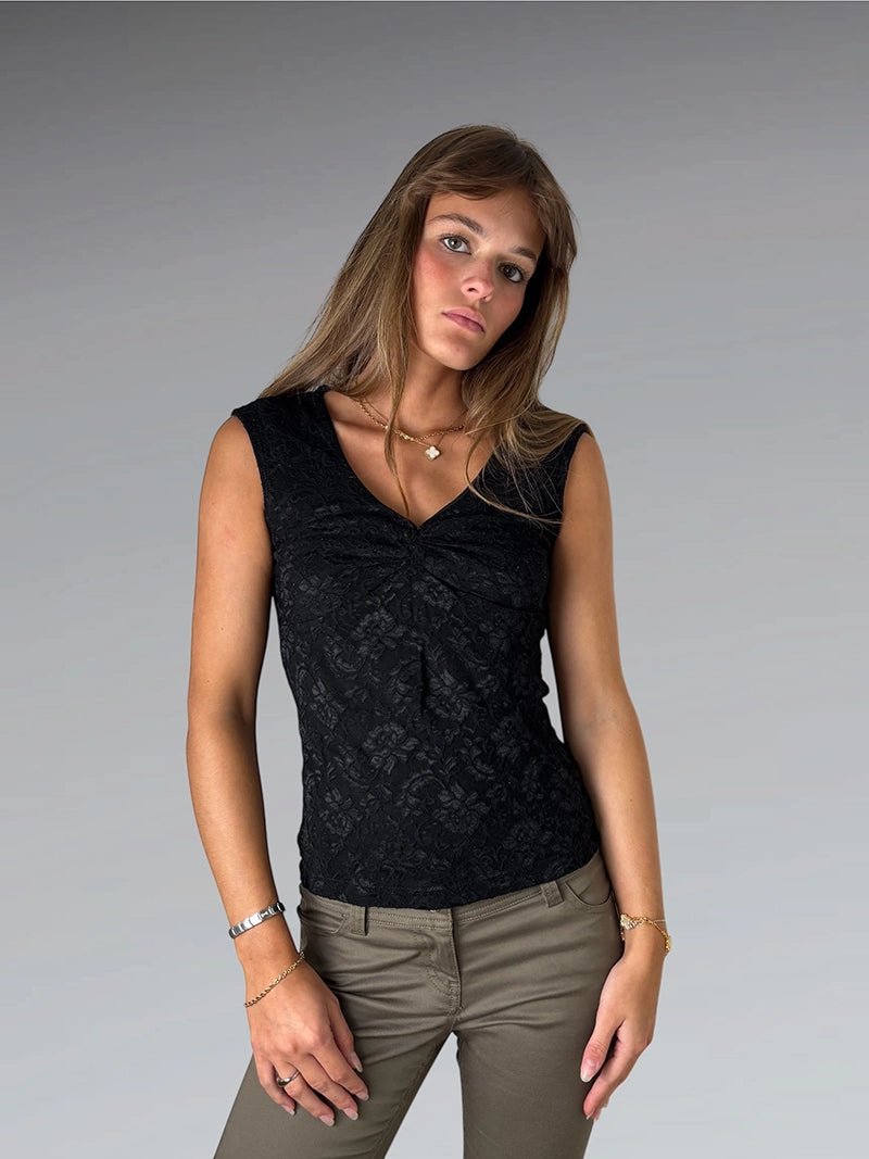 front view, Rampage Clothless Company Black Lace V-Neck Top with Elegant Twist Detail, vintage Y2K second hand piece
