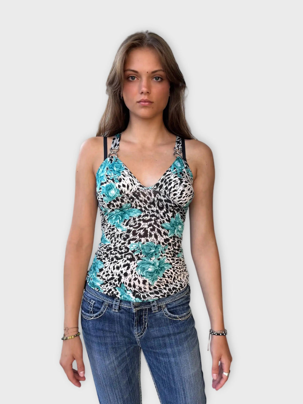 front view, Janice Wild Bloom Halterneck Top, vintage Y2K second hand piece