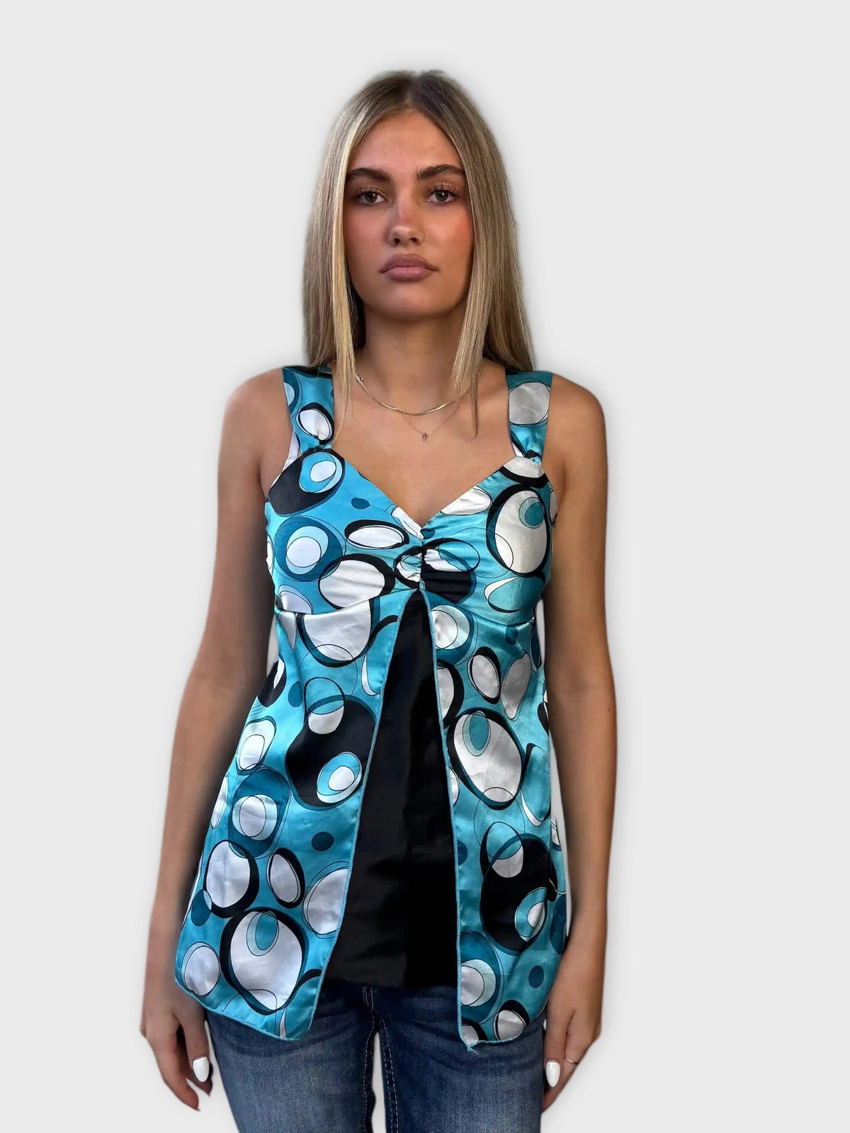front view, Maurices Light Blue Retro Circle Print Tunic Top, vintage Y2K second hand piece
