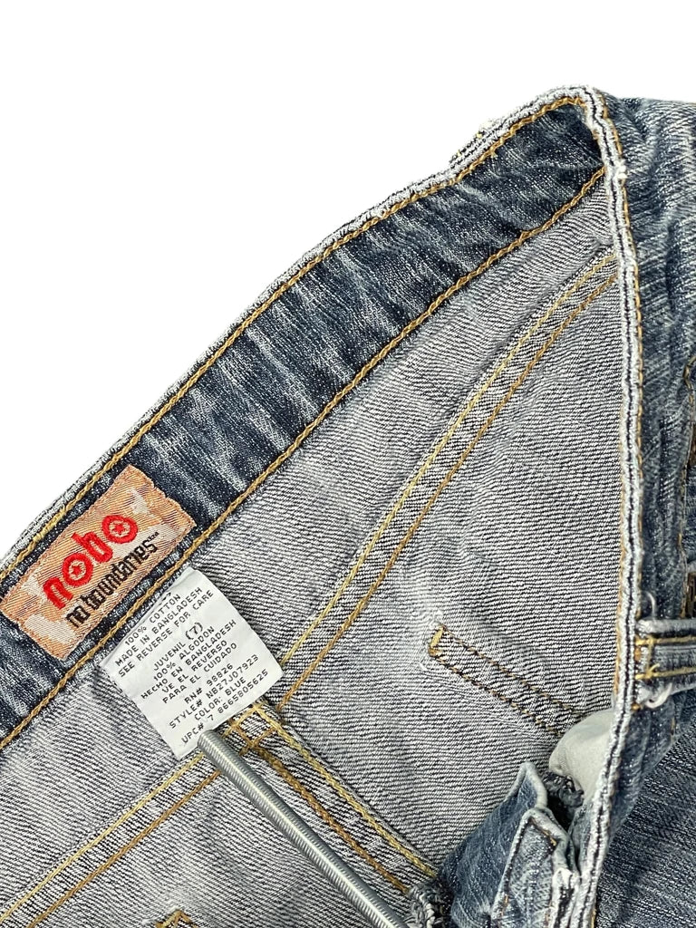 detail view, Nobo Light Wash Distressed Denim Hotpants, vintage Y2K second hand piece