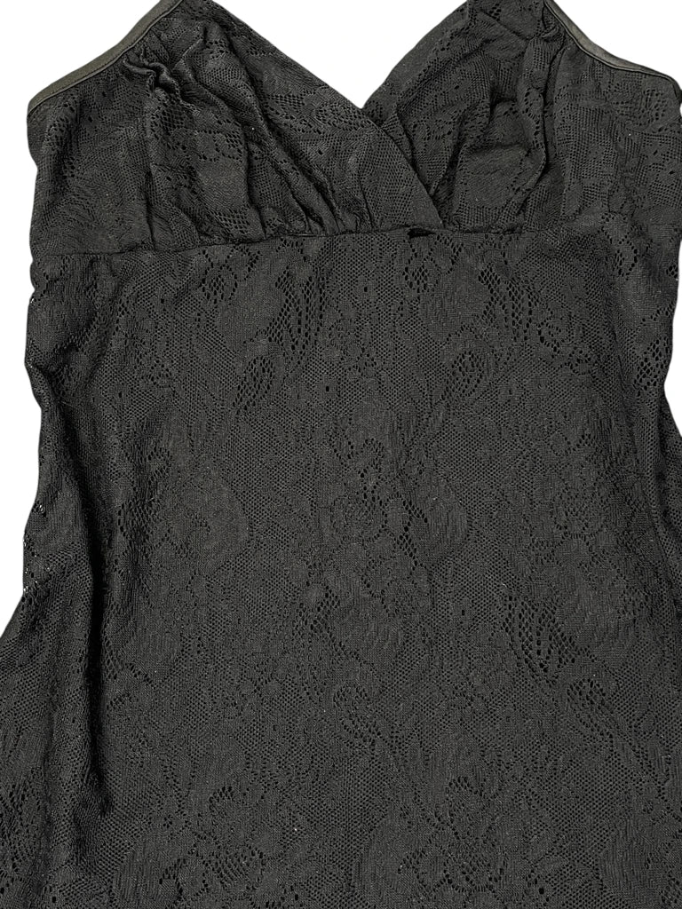 detail view, seethrough black lingerie top, vintage Y2K second hand piece, image 4