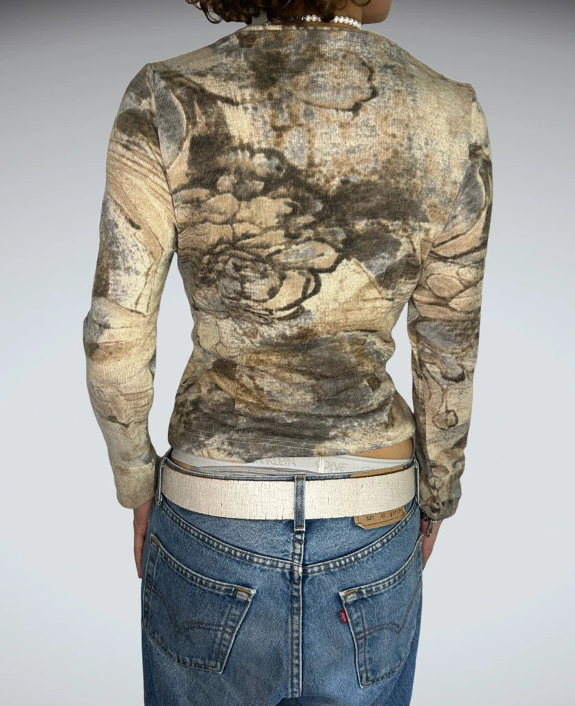 back view, Long Sleeve Button-Up, vintage Y2K second hand piece