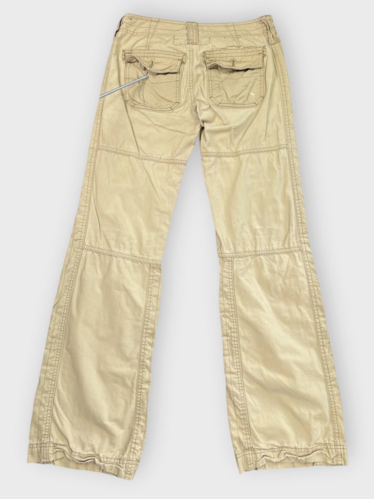 back view, Abercrombie Olive Green Straight-Leg Cargo Pants, vintage Y2K second hand piece