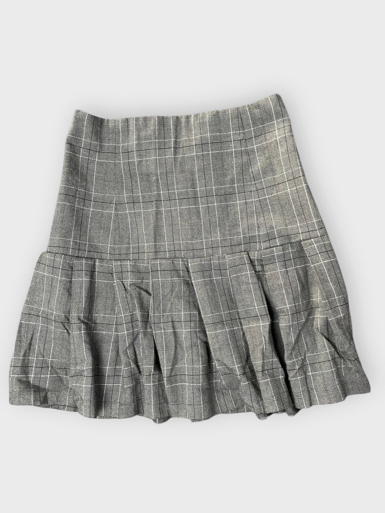 front view, Spacegivly Grey Checkered Pleated Skirt, vintage Y2K second hand piece