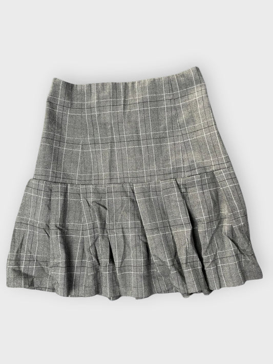front view, Spacegivly Grey Checkered Pleated Skirt, vintage Y2K second hand piece