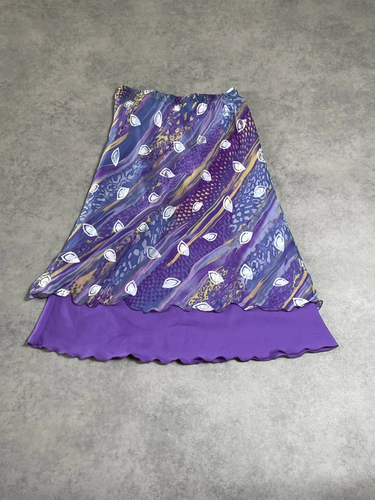 detail view, liola purple mesh skirt, vintage Y2K second hand piece