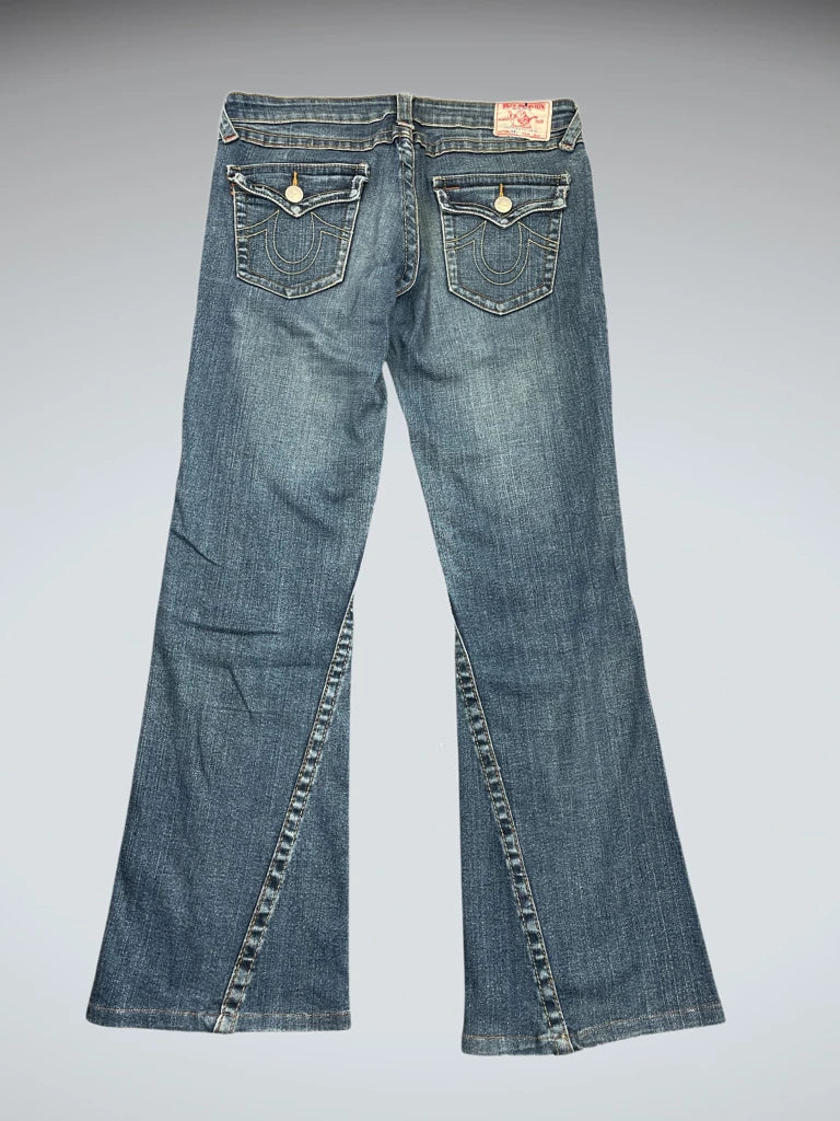 front view, True Religion Medium Wash Flare Jeans with Contrast Stitching, vintage Y2K second hand piece