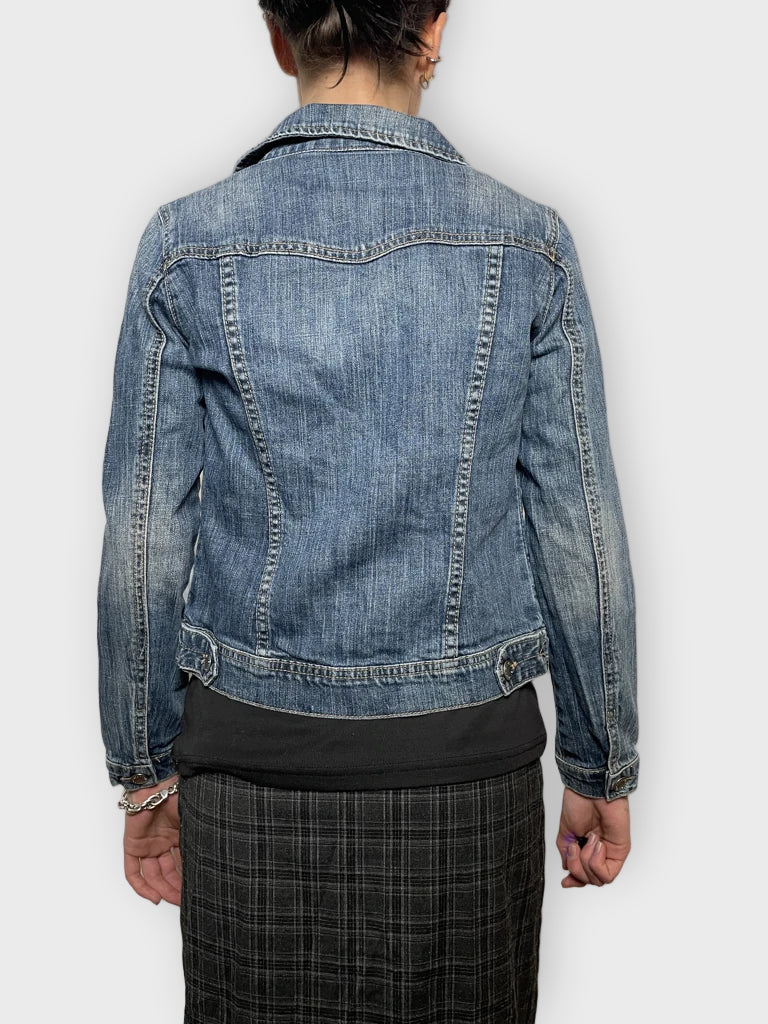 back view, Benetton Jeans Jacket, vintage Y2K second hand piece