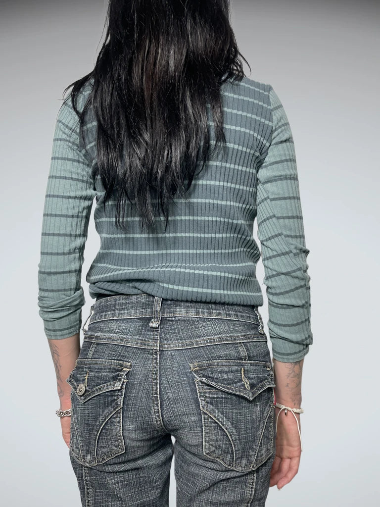 back view, lillegs Water Green Jumper, vintage Y2K second hand piece
