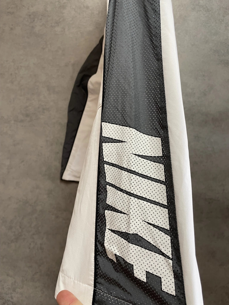 Nike Y2K 3/4 Track Pants in Charcoal Grey (L)