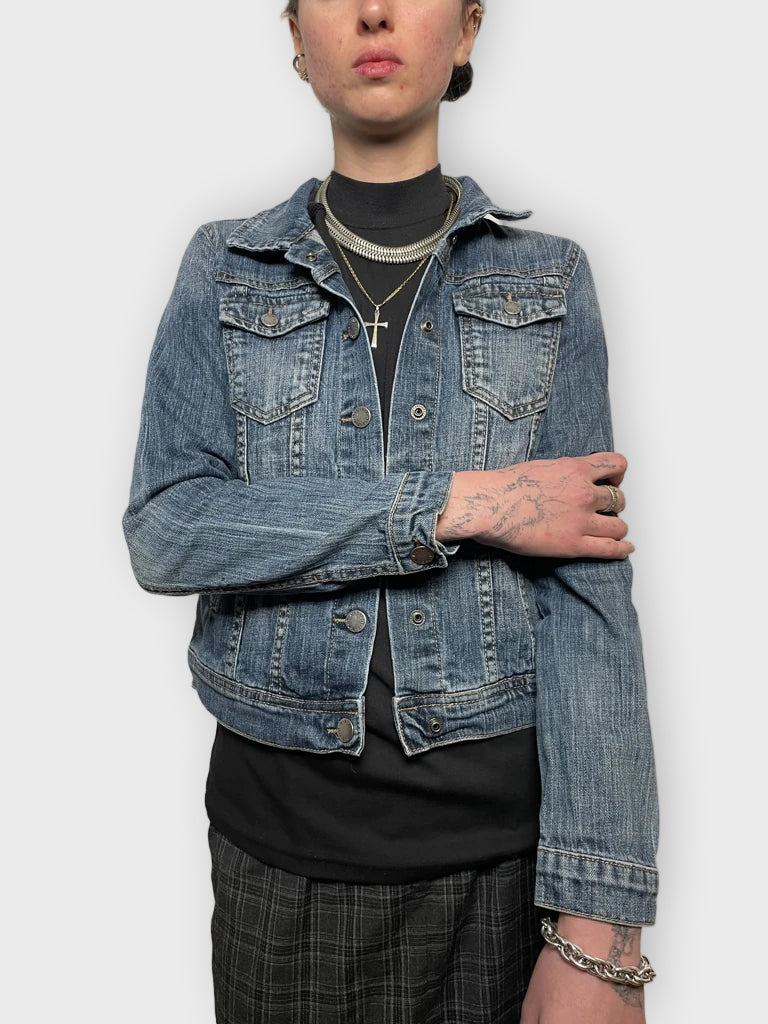 front view, Benetton Jeans Jacket, vintage Y2K second hand piece