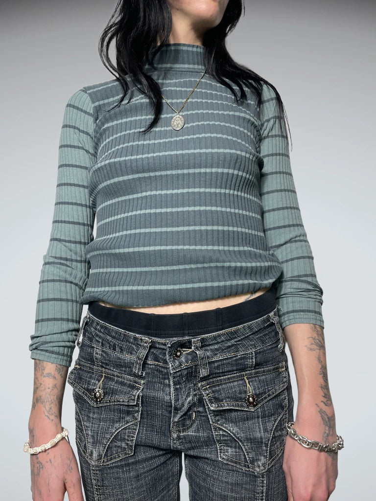 front view, lillegs Water Green Jumper, vintage Y2K second hand piece